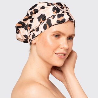 Kitsch Microfiber Luxe Shower Cap in Leopard