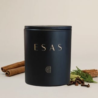 Esas Candle in Cinnamon & Cider
