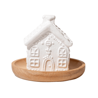 Plant Therapy Passive Diffuser in Gingerbread House